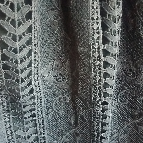 Dress - Picture 4 of 5